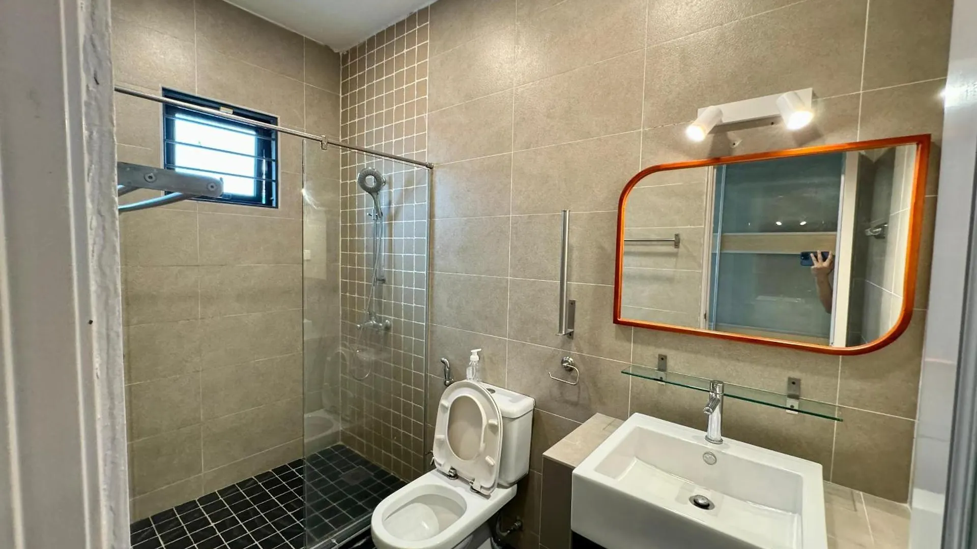 Corner New Private Pool Villa Near Sunway Up To 30 Pax Subang Jaya